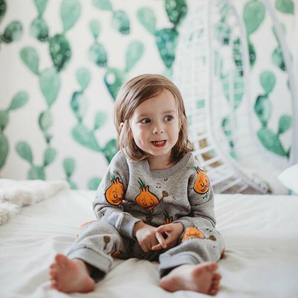 

1-4years 2pcs kids baby clothes set long sleeve onion print sweatshirt for boys outfits music notes long pants baby girls set, White