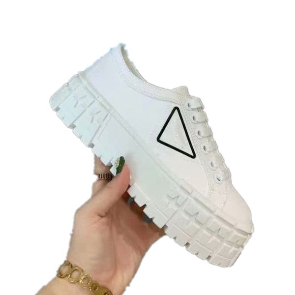 

2020 new outdoor high-low-thick canvas women's casual shoes candy color series sneaker breathable and comfortable, Black