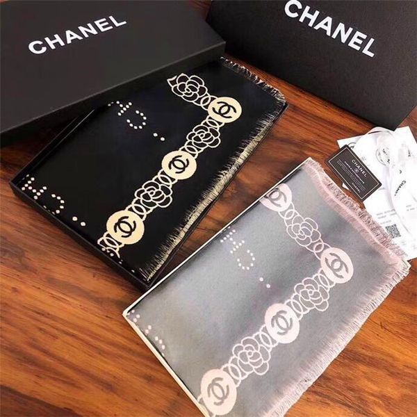 

2019 new autumn and winter super bright cashmere blended fabric, super quality fabric texture cashmere scarf size 180-70cm box, Blue;gray