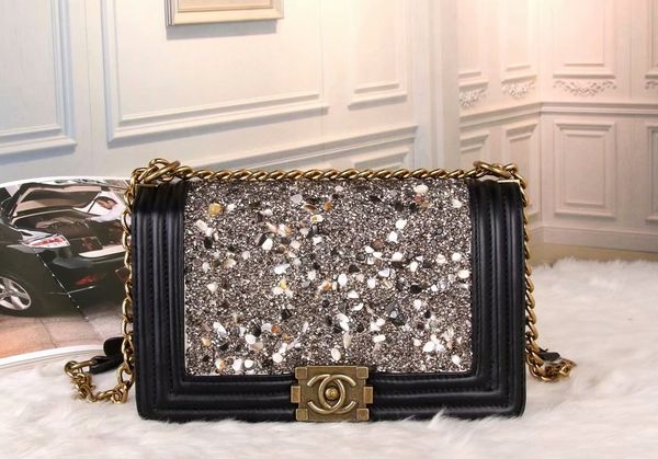 

2020 international luxury high-end classic designer custom fashion shoulder bag chain chain bag 675