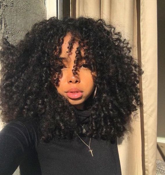 Neue heiße Frisur, schwarze, kurze, verworrene, lockige Perücke, brasilianisches Haar, Afro-Amerikaner, Simulation menschliches Haar, Afro-Locken-Vollperücke mit Pony auf Lager