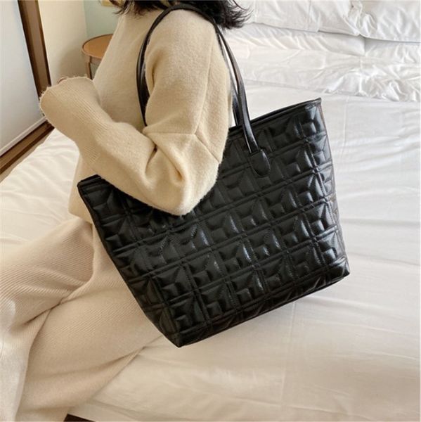 

women designer shoulder bag fashion shoulder bag large capacity handbag shopping bags 2colors ph-cfy20041528