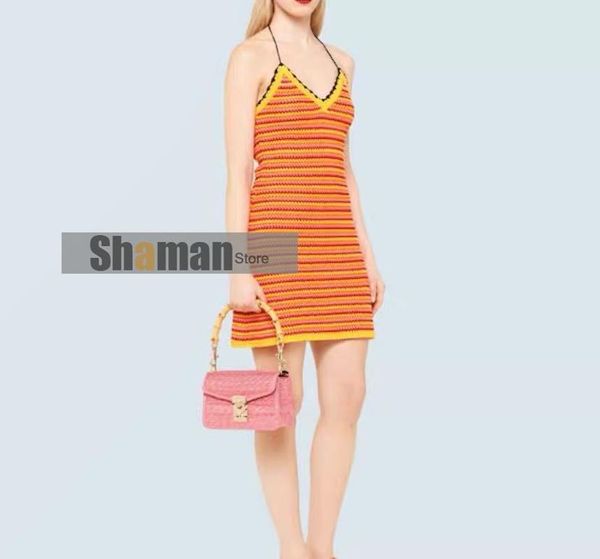 

дизайнер парижской женские платья вязаные крючком backless orange нашивки sexy глубокий v шеи холтер boho mini party элегантное платье шик, Black;gray