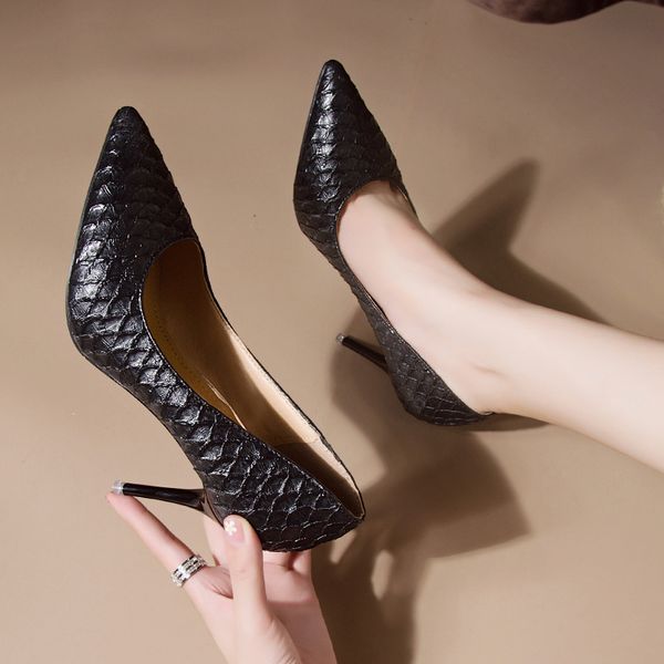 

shoes woman tide 2020 sharp fine with super high with all-match shoes black single shoe