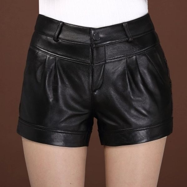 

осень и зима новые овчины кожаные шорты, White;black