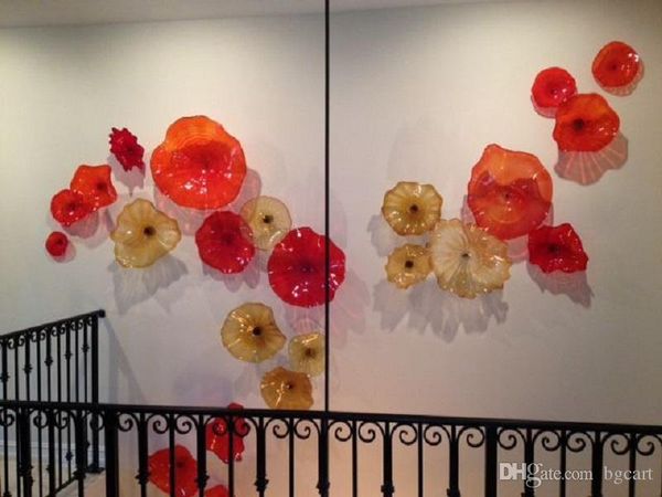 Lampade di Murano decorative multicolore Illuminazione Piatti appesi in vetro fatti a mano Piatto da parete artistico in vetro soffiato per camera d'albergo