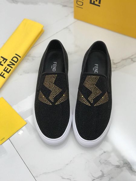 

23 new high-end luxury fashiondesigner men's sports casual shoes driving loafers without laces lazy shoes triple platform men's