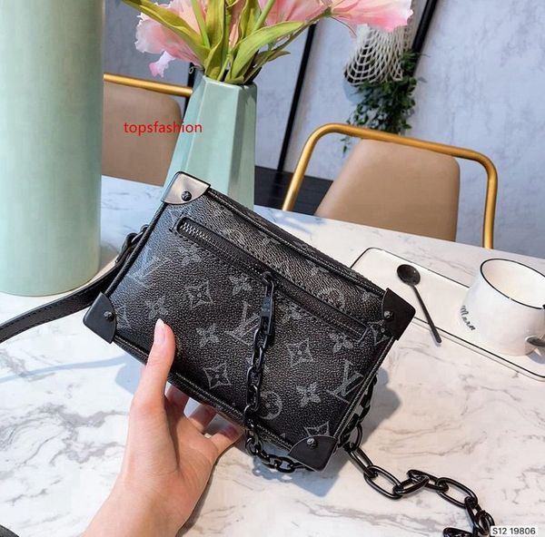 

высокое качество женщины цепи кожи роскошные сцепления сумки puress дамы плеча женщины сумка простой messenger - 2600