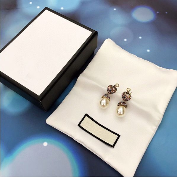 

new fashion female jewelry wholesale female birthday party retro pearl pendant earrings beautiful earrings gift, Golden;silver