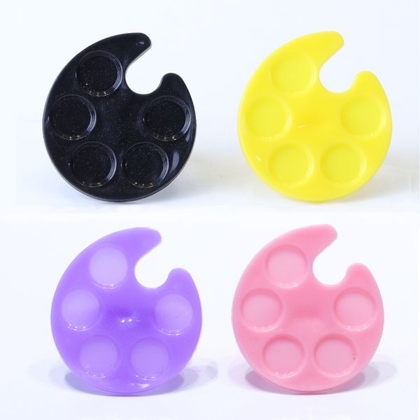 

1pcs plastic mini finger ring nail palette dishes polish painting tool nails plate pigment holder manicure accessories ch618-2