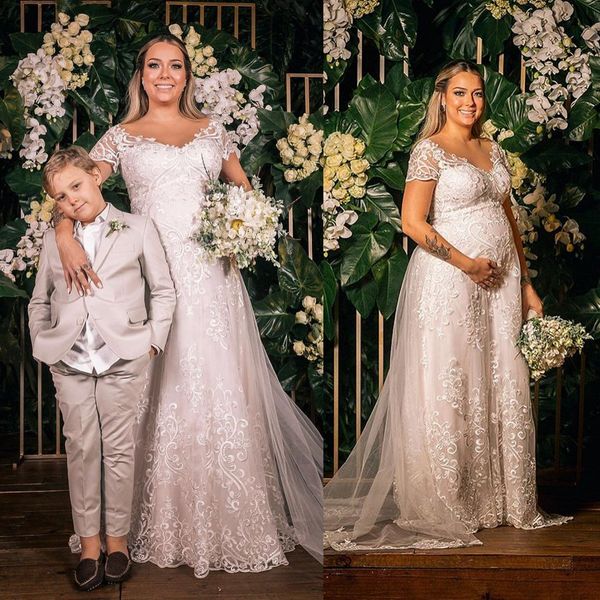 

2020 a line bridal gowns sequins appliques wedding dresses floor train plus size vestidos de novia, White