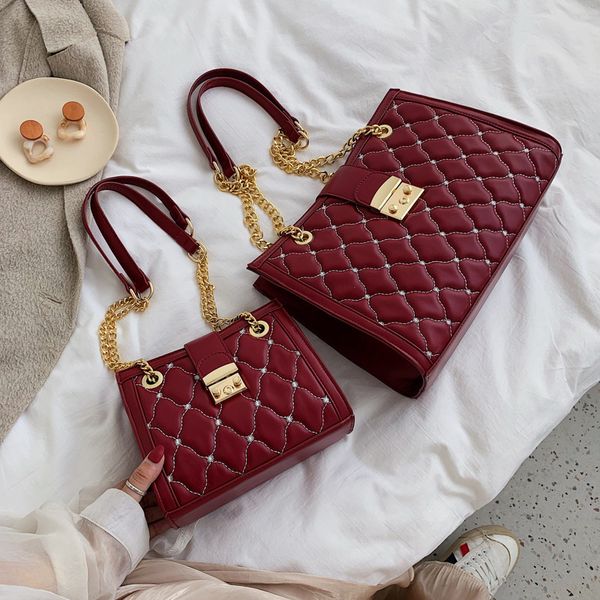 

niche bag women 2019 new luxury korean fashion rhombus chain bag hong kong style shoulder slung popular designer