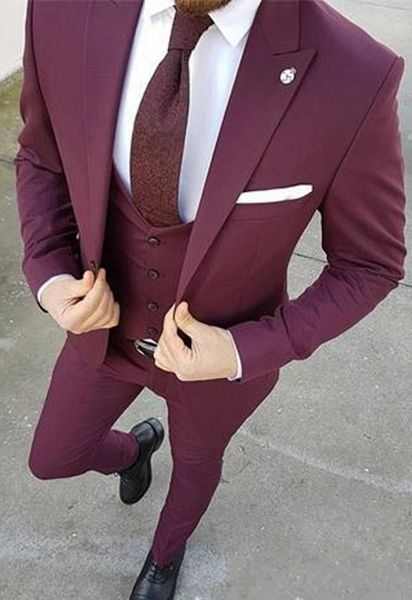 

slim fit burgundy groom tuxedos peak lapel groomsman wedding tuxedos fashion men prom jacket blazer 3piece suit(jacket+pants+tie+vest)865, Black;gray