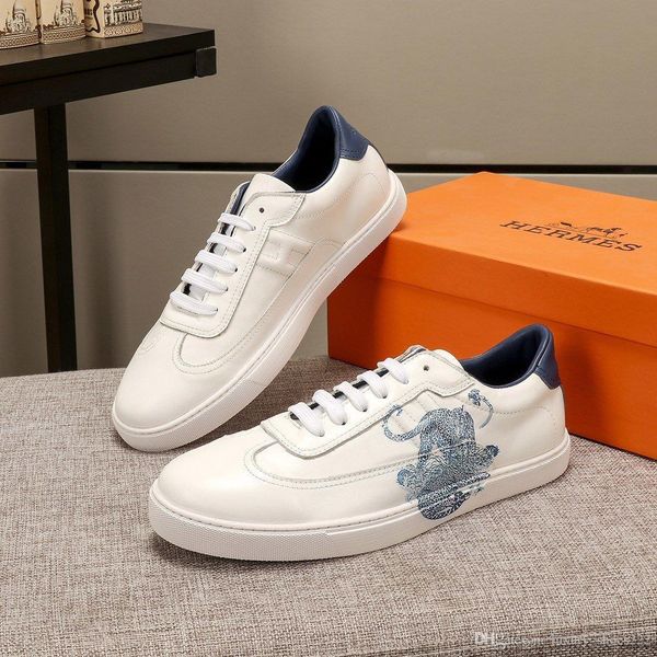 

size38-44 with box,r luxury leather casual sports shoes, fashionable quicker sneakerss, comfortable, versatile and breathable,ss