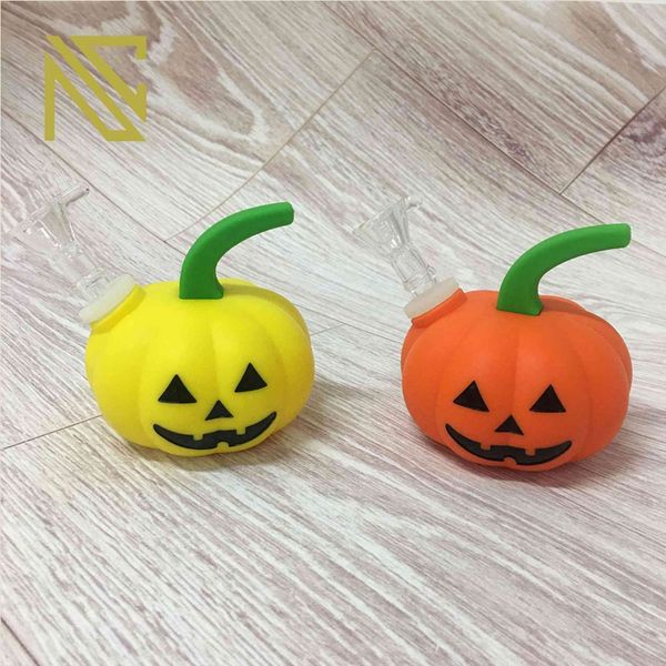 Narghilè a forma di zucca Tubi per fumatori in silicone Shisha di Natale Bruciatore a nafta Ciotola di vetro VS Pipa per tabacco smussata in vetro tortuoso AC115