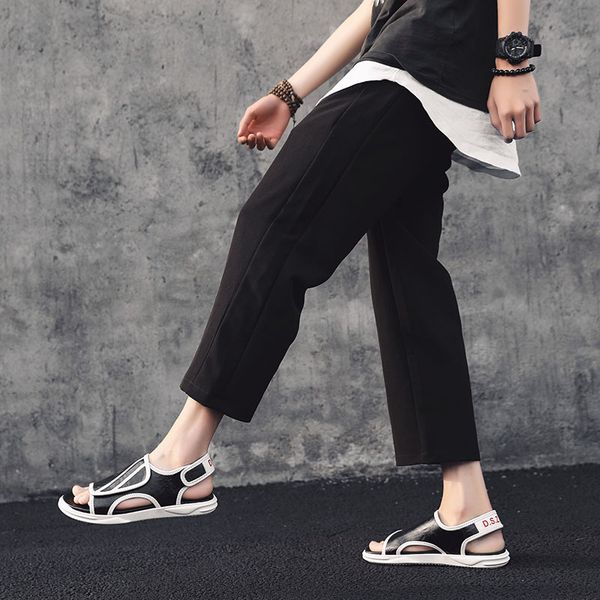 

2019 summer selling fashion breathable open toe anti-slip england casual buckle line-styled sandals men p, Black
