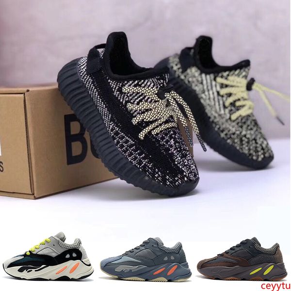 

kids designer running shoes kanye west 700 v3 wave runner 3m reflective kid trainers boy girl sneakers children athletic shoes 26-35