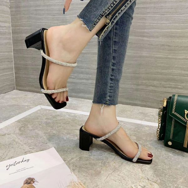 

2020052601y iovryblack genuine leather rhinestone chunky kitrne heels slides sandals 6cm lambskin fashion square to7793639, Black