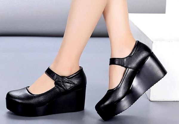 

2019 women's shoes in spring and autumn with new style slope heel round head waterproof table@2203, Black