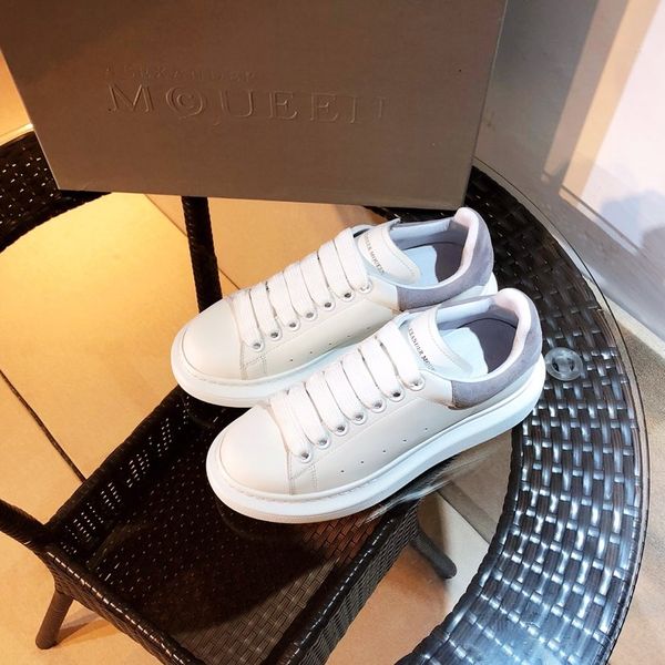 

2020 new ec couple casual sneakers couple fashion thick sneakers daily increase casual shoes luxury design