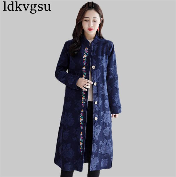 

2019 new retro autumn winter large size long cotton linen trench coats embroidery jacquard plus velvet windbreaker jacket female, Tan;black