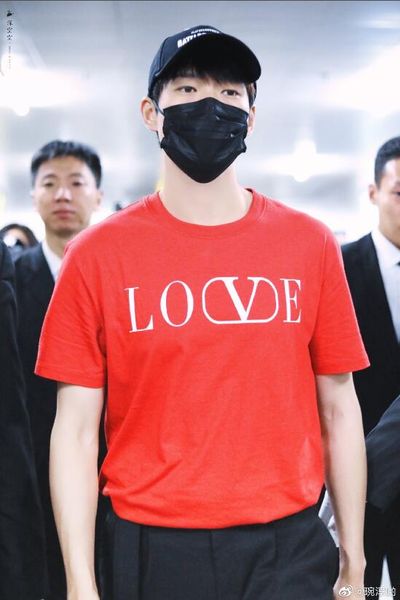 

2020 мужская конструкторы рубашка летний топ женская мужская мужская с коротким рукавом рубашки марка одежды письмо печать шею-022, White