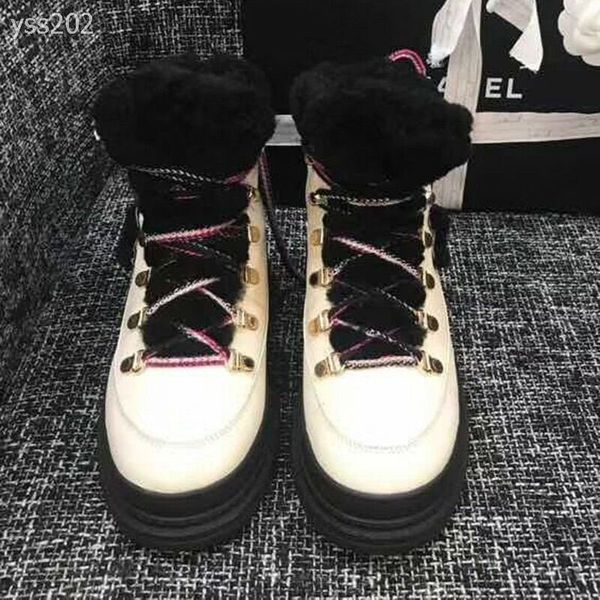 

europe and america women's shoes autumn and winter new cowhide lace-up classic snow boots warm cotton wool stitching short boots, Black