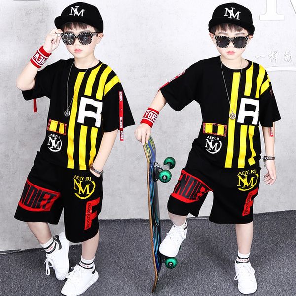 

продажи младенца детская одежда комплекты летней моды полосатый напечатаны новизна мальчиков черные свободные одежды хлопок o-образным вырез, White