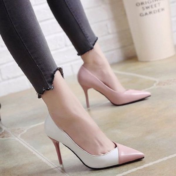 

2018 spring and autumn new fashion trend women's shoes black shallow mouth pointed temperament black stiletto shoes