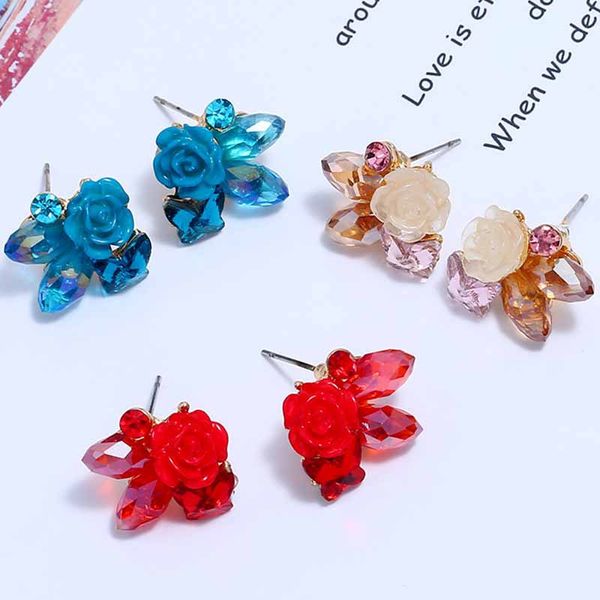 

wholesale-small fresh korean flower ear crystal ring butterfly ear nail female temperament simple loop ear drop with petal earrings, Golden