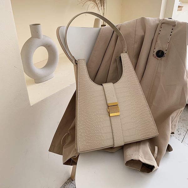 

vintage alligator women shoulder bags designer chic baguette female handbags luxury crocodile pu leather messenger bag big purse