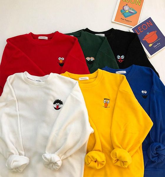 

cute cartoon embroidery round neck sweatshirt, Black