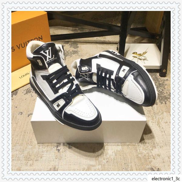 

2019u новые люди ого случайные кроссовки, высокие верхние мужчины на открытом воздухе туристических кроссовок, быстрая доставка с оригинальн