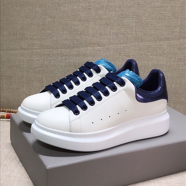 

wholesale original brand shoes, designed sneakers,boots,dress shoes, luxury handbag etc, made by original lamb skin ,only do quality, Black