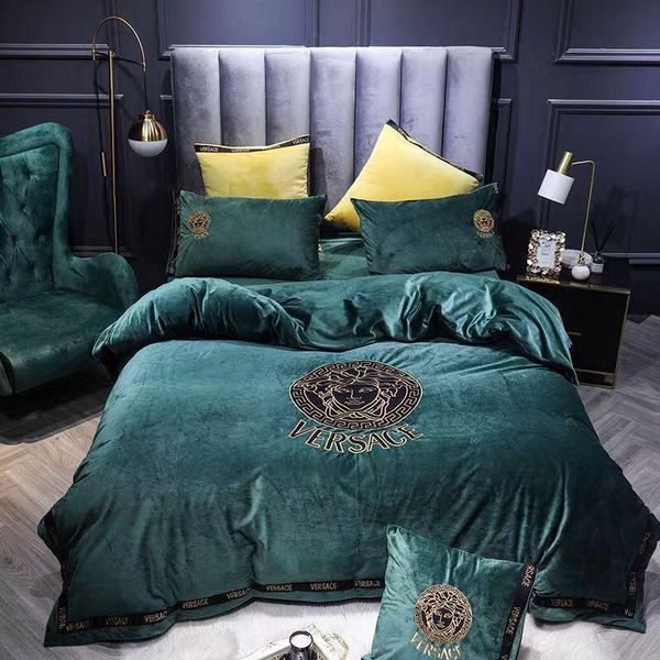

similar king size velvet home textiles bedding set bedclothes include duvet cover bed sheet pillowcase comforter bedding sets bed line 55