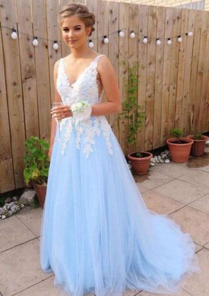 

light sky blue a-line princess v neck sleeveless court train tulle prom dress with white applique backless long arabic evening formal dress, Black