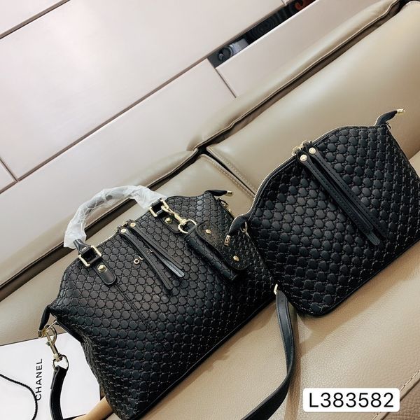 

2020 new fashion bags shopping party charm wild handbagdwhk, Black