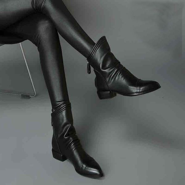 

martin boots women's autumn and winter new type of pointy inverted women's boots back zipper fold oversize 35-43 ankle boots, Black