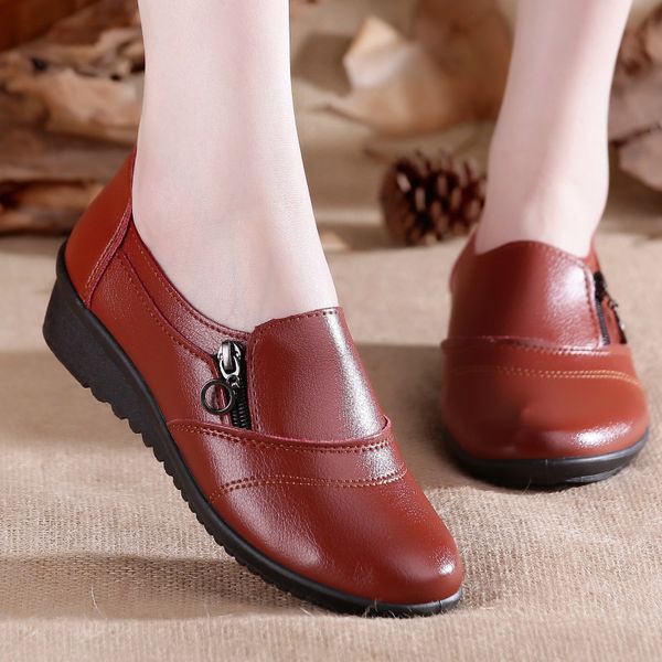 

spring fashion soft leather round head women casual flats women's non-slip comfortable flat shoes ladies shoes large size 35-41, Black