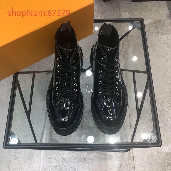

autumn winter middle tube boots retro men boot patent leather fashion strap motocycle botas for male low heel shoes size:38-44, Black