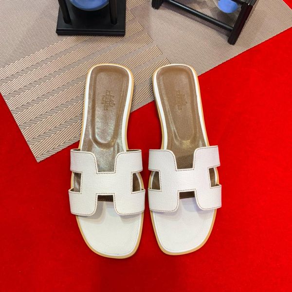 

Новые модные женские тапочки H тапочки Простые щедрые и удобные женские тапочки н