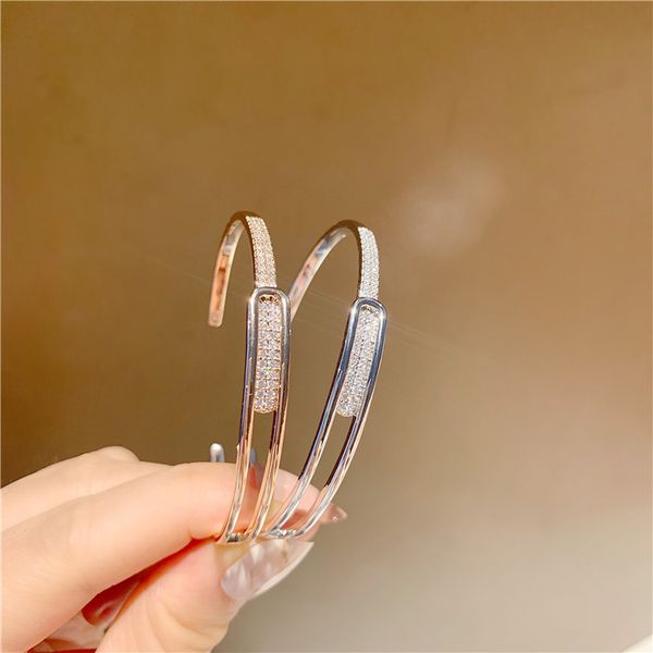 

2020 ѬаиѬенна мл ниа линои алмазного пѬоого окѬого бѬалеа ве оо, Golden;silver