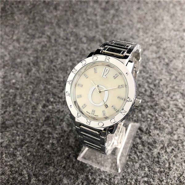 New Model 2020 Fashion Sexy Lady Watch With Diamond Stainless Steel Bracelet Women Wristwatches Female Wholesale Ladies Clocks Gifts Gold Watch Cool Watches From Chen999 15 67 Dhgate Com