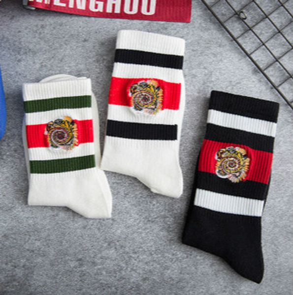 

women's and men's fashion stylist hip-hop socks women sock street style socks popular stocking fashion socks trendy sport hose, Black;white