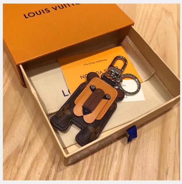 

2019 luxury keychain key chains fashion accessories bag ornaments pendant bag car pendant gift box packaging, Silver