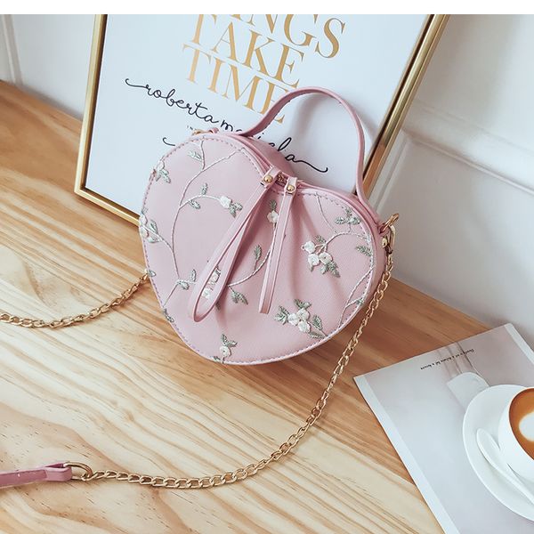 

summer new heart-shaped handbag quality pu leather women's designer handbag lace flower tote chain shoulder messenger bag