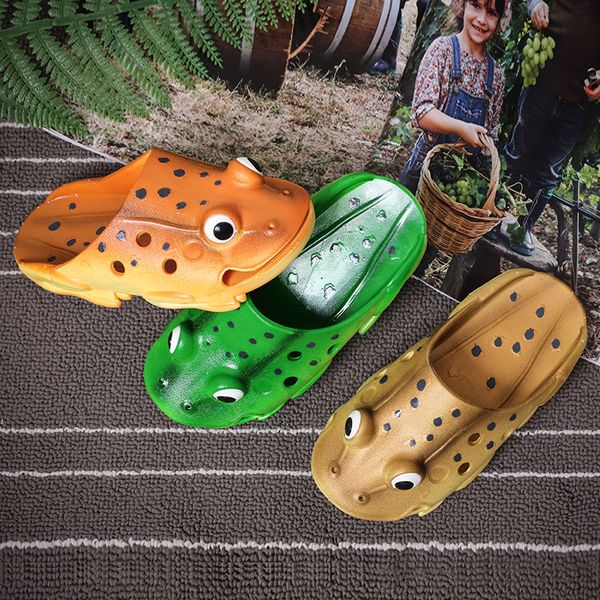 

fashion designer flip flop 2019 summer funny frog pattern kids shoes girls boys luxury shoe 2 colors eur16-35 sale, Black;grey