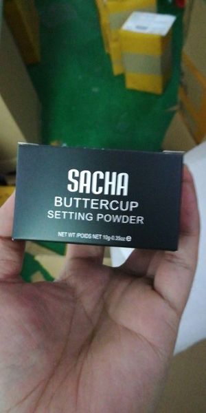 

New Product Sacha Buttercup Setting Makeup Powder and SACHA Banana Loose Powder DHL Free Shipping