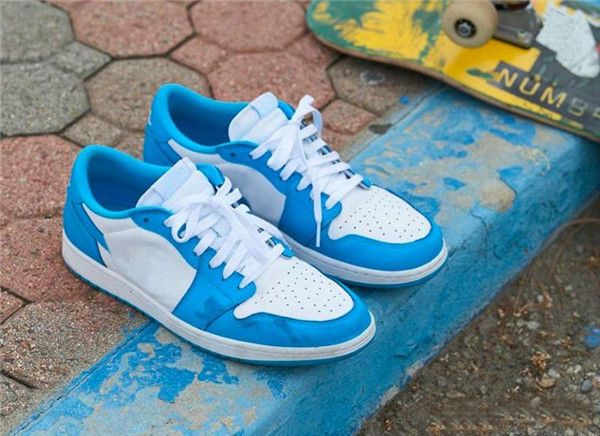 

2020 new release brand sb og 1 low unc dark powder blue white running shoes men women sports sneakers