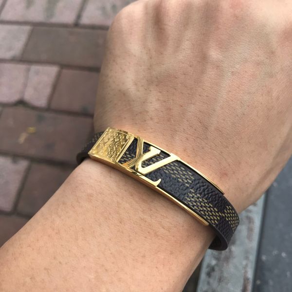 

New tyle titanium teel genuine leather bracelet with gold v l hape de ign for women flower print pul era charm bracelet quality